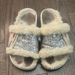 Kids Glittery Silver and Cream Fuzzy Slides